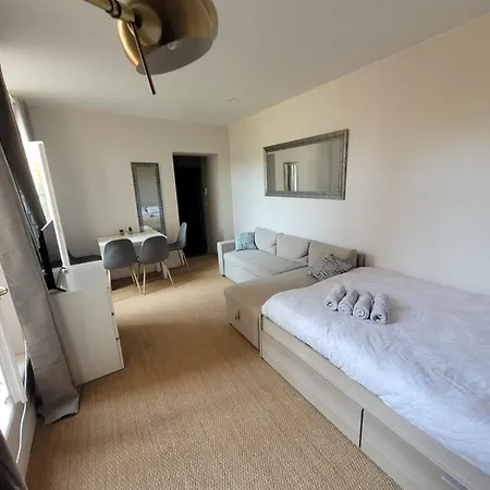 Appartamento 4 Pers Ideal Voyageur Located In Incontournable Rue Faidherbe In Front Of Gare Flandres *